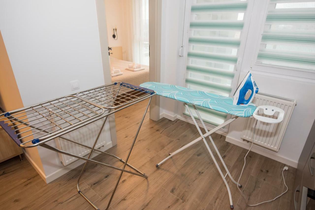 Stylish Stay - Premium - Free Parking & Central Location Oradea Exterior foto